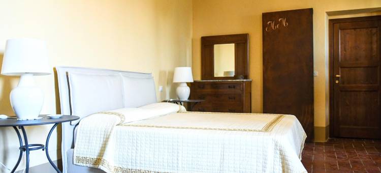 Spacious apartment in a stone farmhouse图片