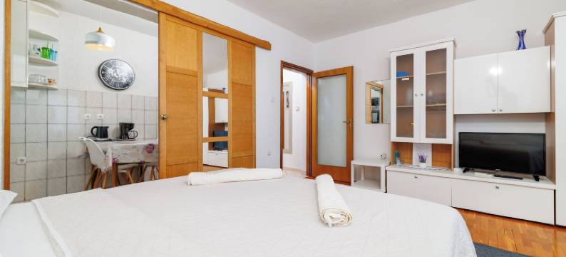 玛丽哈公寓酒店(Apartments Marija Senj)图片