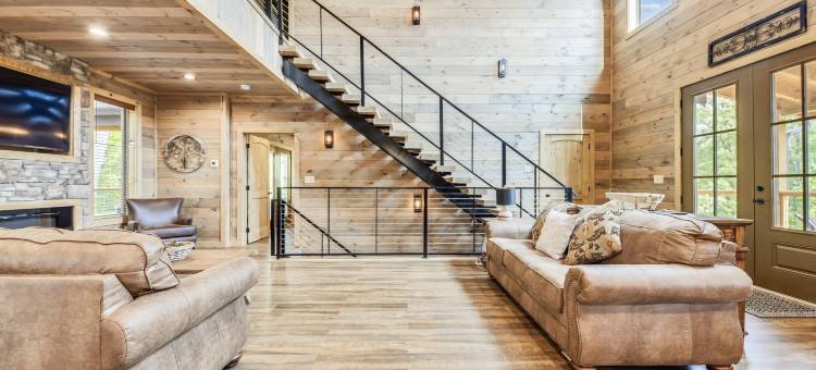 RedAwning的Stone Mountain Lodge四卧室小木屋(Stone Mountain Lodge 4 Bedroom Cabin by RedAwning)图片