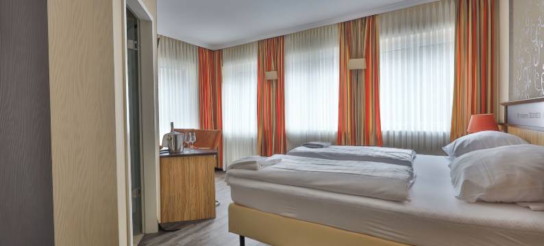 M13酒店(M13 Hotel)图片