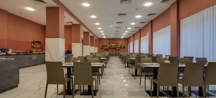 松树阿斯托里亚酒店(Pine Astoria Hotel)图片