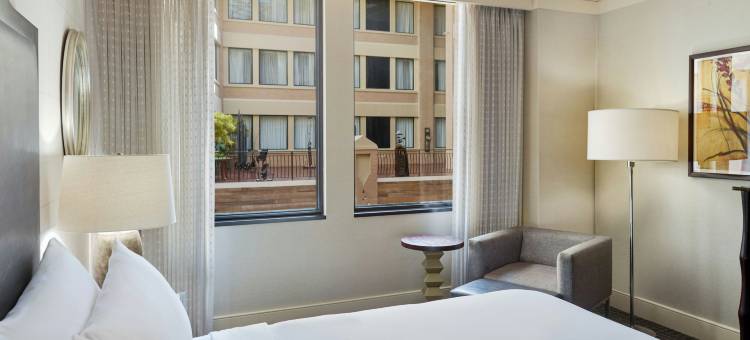 新奥尔良艺术维尔豪斯区万丽酒店(Renaissance New Orleans Arts Warehouse District Hotel)图片