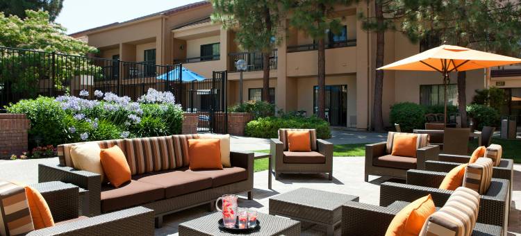 普莱森顿万怡酒店(Courtyard Pleasanton)图片