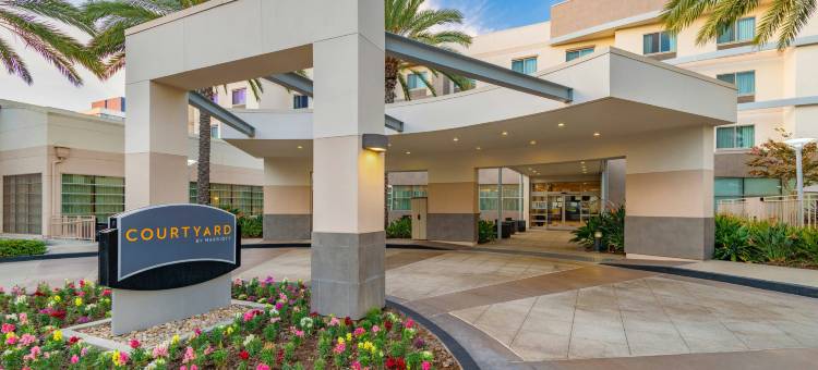 圣塔安那奥兰治万怡酒店(Courtyard Santa Ana Orange County)图片