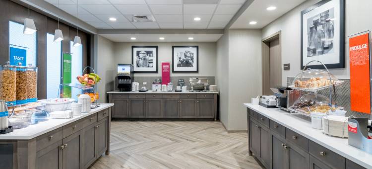 格伦登/华盛顿特区欢朋套房酒店(Hampton Inn & Suites by Hilton Glenarden Washington DC)图片