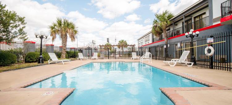 北休斯顿温德姆呗盟酒店(Baymont by Wyndham Houston North)图片