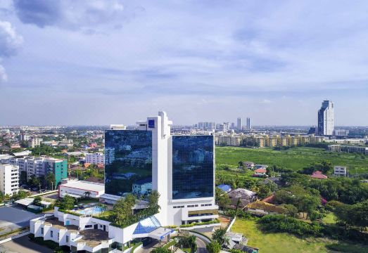 Novotel Bangkok Bangna Hotel Overview