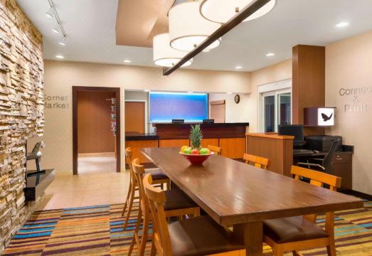 Amerivu Inn and Suites Hotel Overview