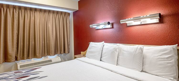 费尔蒙特红屋顶客栈(Red Roof Inn Fairmont)图片