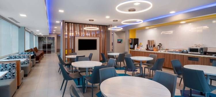 温泉城麦客达温德姆酒店(Microtel Inn & Suites by Wyndham Hot Springs)图片