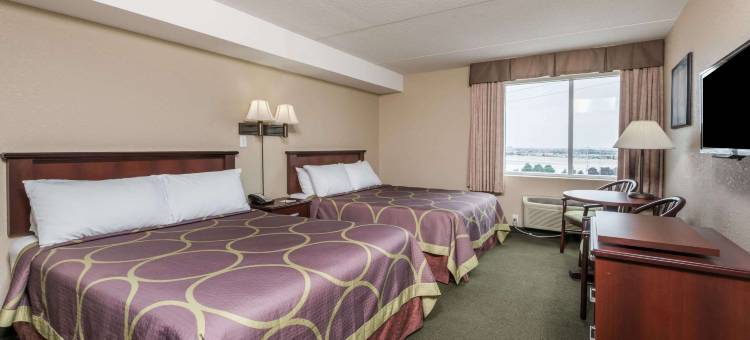 密西沙加速 8 酒店(Super 8 by Wyndham Mississauga)图片