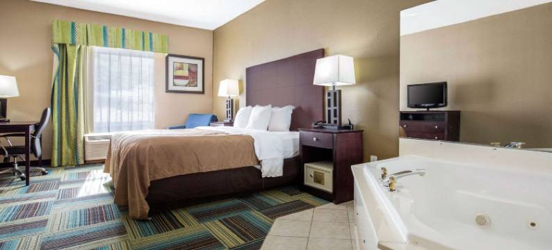 Quality Inn & Suites Arnold - St Louis图片