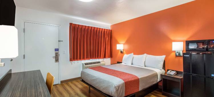 凤凰太阳城6号汽车旅馆 - 扬镇(Motel 6 Youngtown, AZ - Phoenix - Sun City)图片