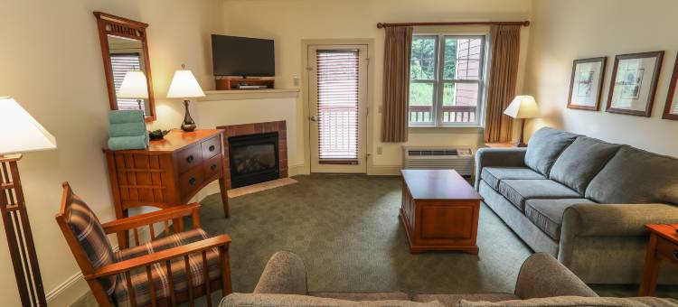 卡次基尔山俱乐部在亨特山(Kaatskill Mountain Club at Hunter Mountain)图片