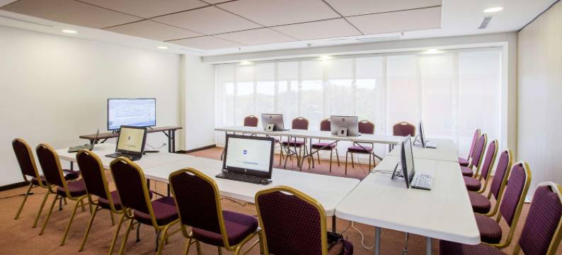 GHL风格巴兰卡维梅哈(Park Inn by Radisson Barrancabermeja)图片