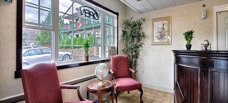 乔治湖奥特莱斯罗德威酒店(Rodeway Inn Lake George Outlets)图片