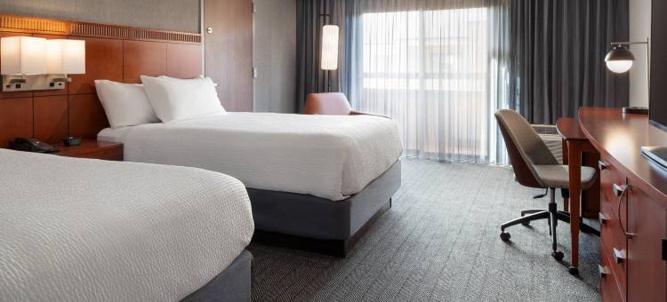 贝克斯菲尔德万怡酒店(Courtyard Bakersfield)图片