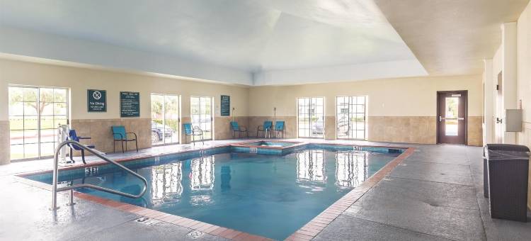 休斯顿克利尔莱克美国宇航局拉昆塔温德姆套房酒店(La Quinta Inn & Suites by Wyndham Houston/Clear Lake-NASA)图片