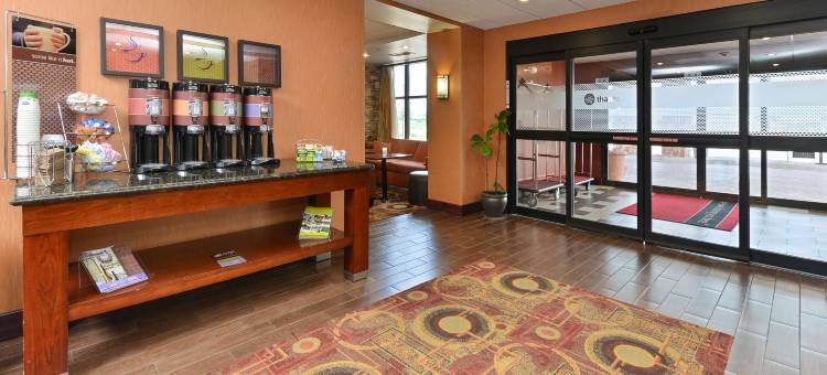 马斯卡廷欢朋酒店(Hampton Inn Muscatine)图片