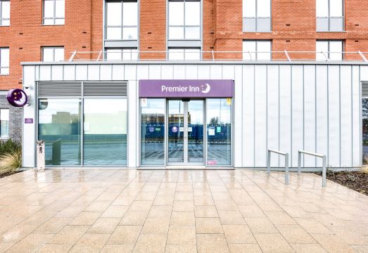 Premier Inn Wokingham Town Centre Hotel Overview