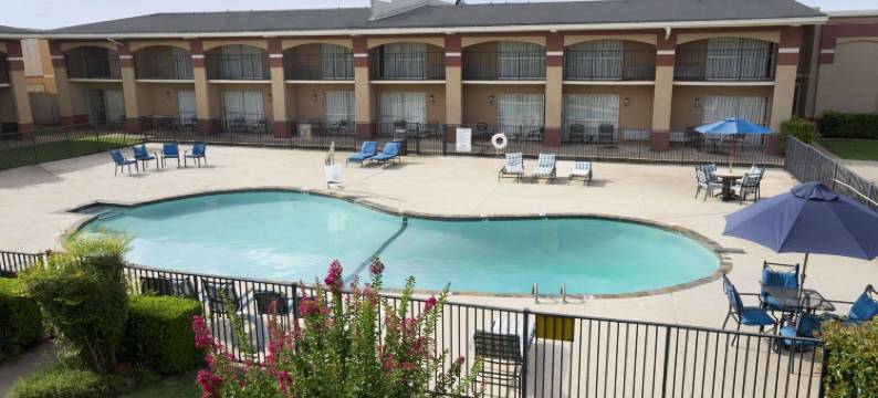 俄克拉何马市温德姆豪生酒店(Howard Johnson by Wyndham Oklahoma City Airport/ Fairgrounds)图片