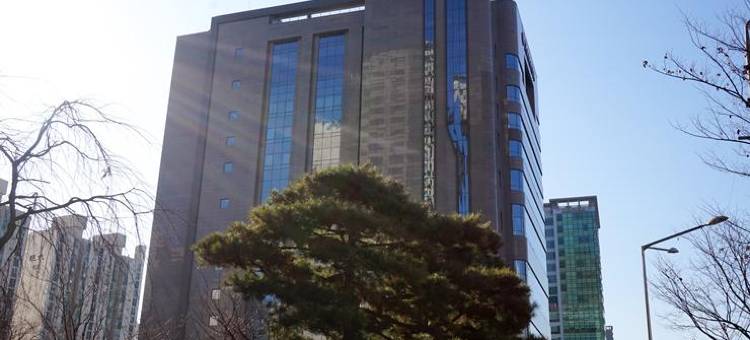 首尔辛多林华美达酒店(Ramada by Wyndham Seoul Sindorim)图片