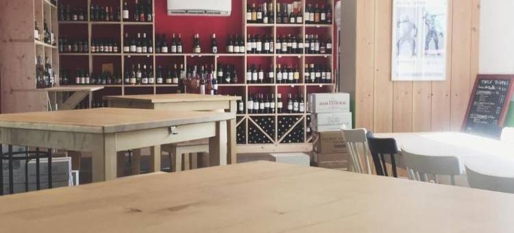 波尔多拉布雷德阿肯纳酒店餐厅(Hôtel Restaurant Akena la Brède)图片