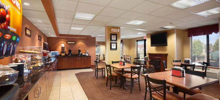 威斯康星戴尔华美达酒店(Ramada by Wyndham Wisconsin Dells)图片
