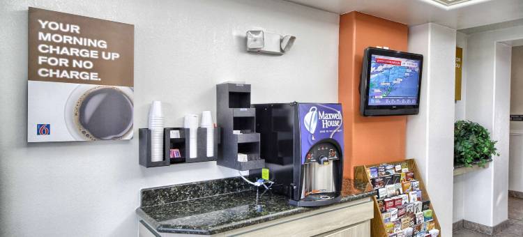 德克萨斯米申 6 号汽车旅馆(Motel 6 Mission, TX)图片