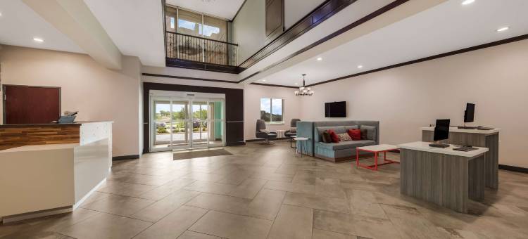 鲍维贝斯特韦斯特套房酒店(Best Western Bowie Inn  Suites)图片