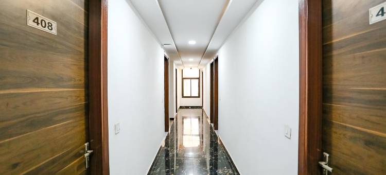 Fab酒店银皇冠(FabHotel New Silver Crown)图片