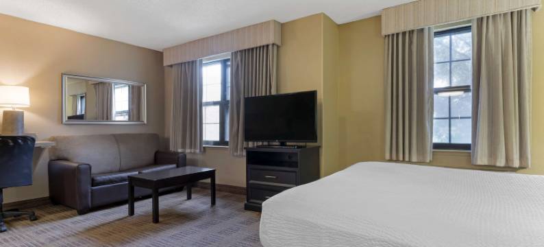 Extended Stay America 套房 - 奥克兰 - 阿拉梅达机场(Extended Stay America Suites - Oakland - Alameda Airport)图片