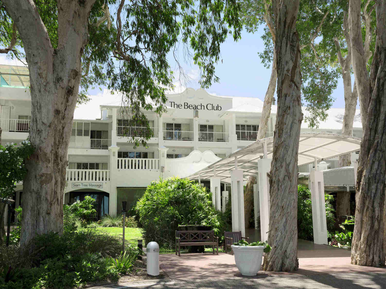 Peppers Beach Club & Spa Palm Cove Hotel Overview