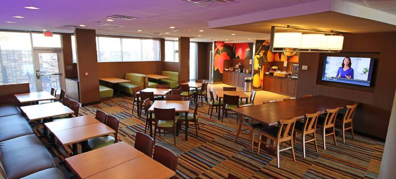 伦敦万枫酒店及套房(Fairfield Inn & Suites London)图片