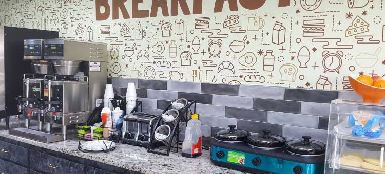 橡树林伊克诺山林小屋(Econo Lodge Oak Grove-Blue Springs)图片