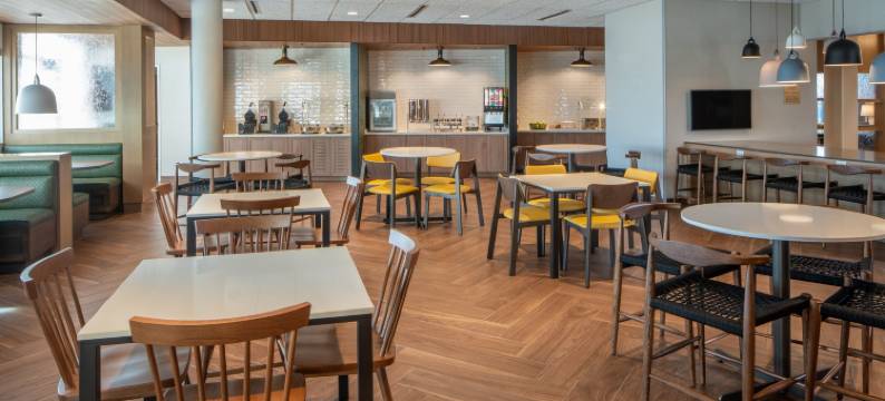 亨茨维尔红石网关费尔菲尔德套房酒店(Fairfield Inn & Suites Huntsville Redstone Gateway)图片