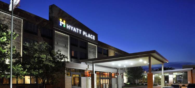 康福特套房密尔沃基西酒店(Comfort Suites Milwaukee West)图片