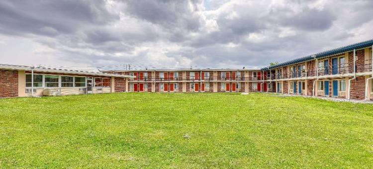 尼纳伊克诺旅馆(Econo Lodge Neenah)图片