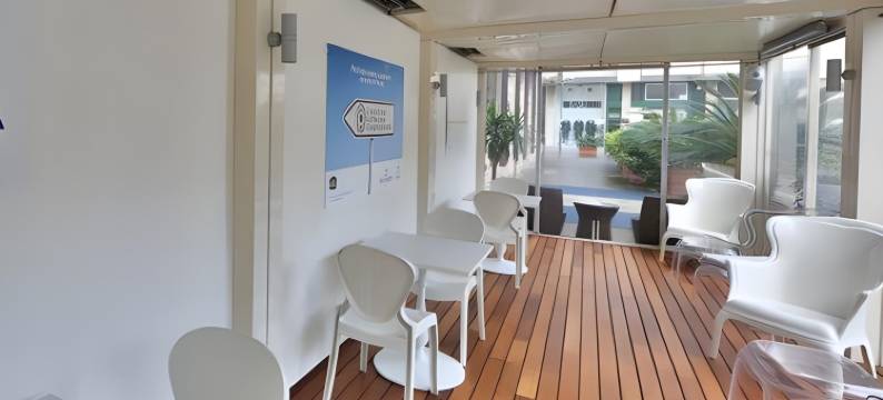 佩斯卡拉广场酒店(Hotel Plaza)图片