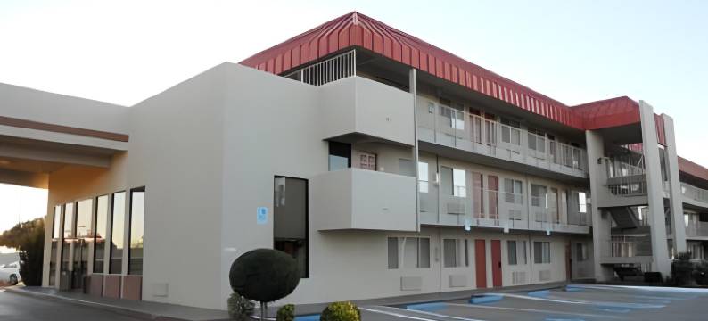 OYO 威奇托福尔斯旅客旅馆(Travelers Inn by OYO Wichita Falls)图片