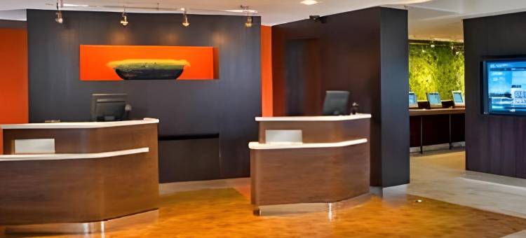 底特律布莱顿万怡酒店(Courtyard Detroit Brighton)图片