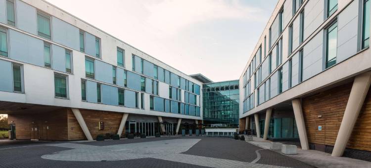 希尔顿纽卡尔斯国际机场逸林酒店(DoubleTree by Hilton Newcastle International Airport)图片