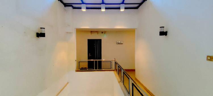 Crown Budget In Style图片