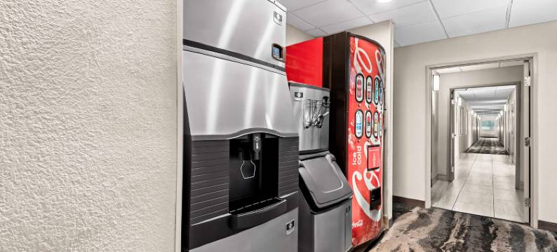 奥塔姆瓦贝斯特韦斯特必住优质酒店(SureStay Plus Hotel by Best Western Ottumwa)图片