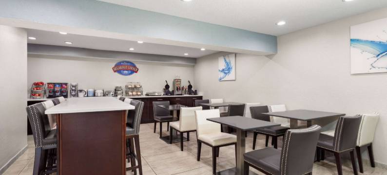 蓬塔戈尔达夏洛特港温德姆呗盟酒店(Baymont by Wyndham Punta Gorda/Port Charlotte)图片