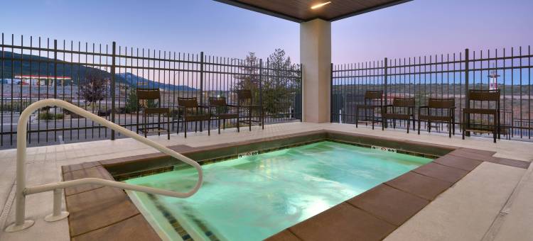 锡达城万怡酒店(Courtyard Cedar City)图片