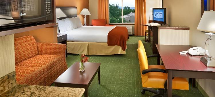 智选假日套房酒店里诺机场(Holiday Inn Express & Suites Reno Airport)图片