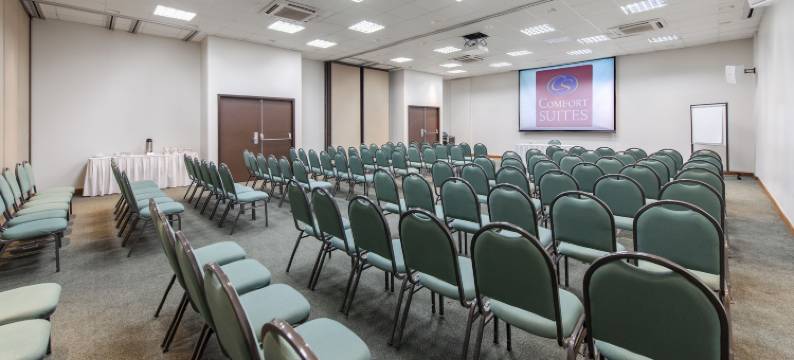 维多利亚舒适套房酒店(Comfort Suítes Vitória)图片