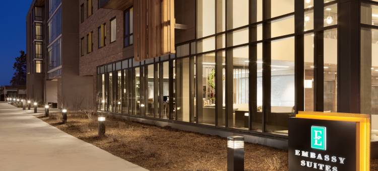 博尔德希尔顿安泊酒店(Embassy Suites by Hilton Boulder)图片