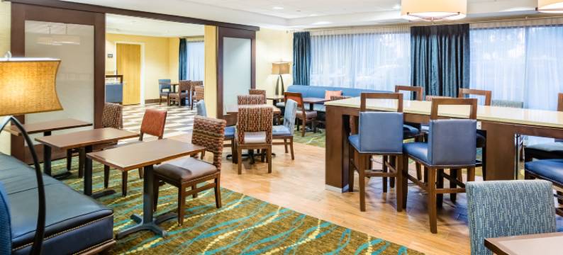 圣彼得斯圣查尔斯希尔顿欢朋酒店(Hampton Inn by Hilton St. Charles St. Peters)图片